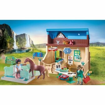 Playset Playmobil Horses of Waterfall 71352 2