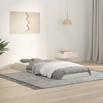 Bedframe massief grenenhout wit 75x190 cm 1