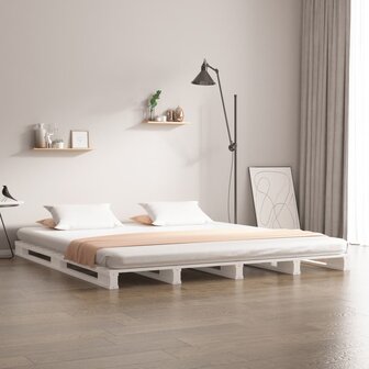 Palletbed massief hout wit 150x200 cm 1