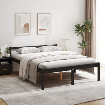 Seniorenbed massief grenenhout zwart 150x200 cm 1