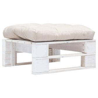 Tuinpoef met zandkleurig kussen pallet hout wit 1