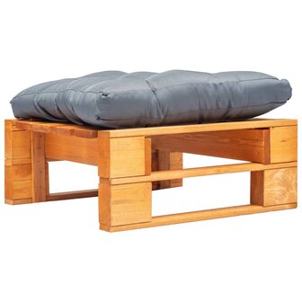Tuinpoef met grijs kussen pallet hout honingbruin 1