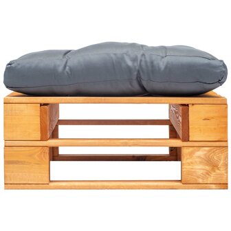 Tuinpoef met grijs kussen pallet hout honingbruin 2