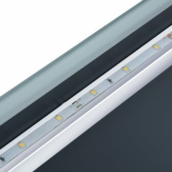 Badkamerspiegel LED met aanraaksensor en tijdweergave 80x60 cm 5
