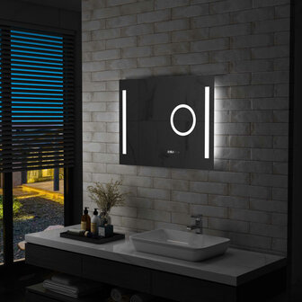 Badkamerspiegel LED met aanraaksensor 80x60 cm 1