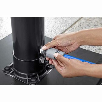 Bestway Buitendouche Solar Flow 8 L zwart 6