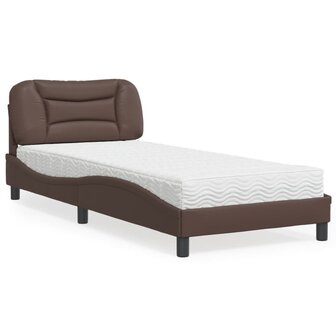Bed met matras kunstleer bruin 80x200 cm 1