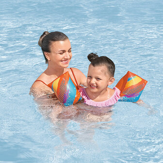 Bestway Opblaasbare Mouwen Zachte Stof Veiligheid Baby Assorti Kleur UPF 50+ 38x16,5cm +3 tot 6 Jaar Strand en Zwembad 32183 3