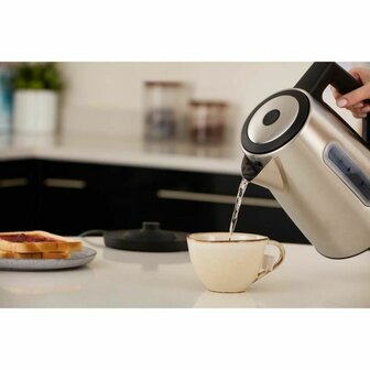 Waterkoker Russell Hobbs Zwart Roestvrij staal 2400 W 1,7 L 3