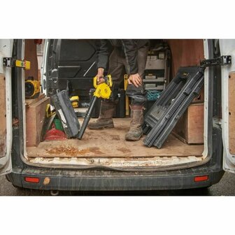 BladblazerStanley SFMCBL01B-XJ 18 V 6