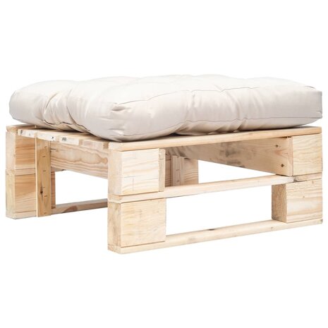 Tuinpoef met zandkleurig kussen pallet hout naturel 1