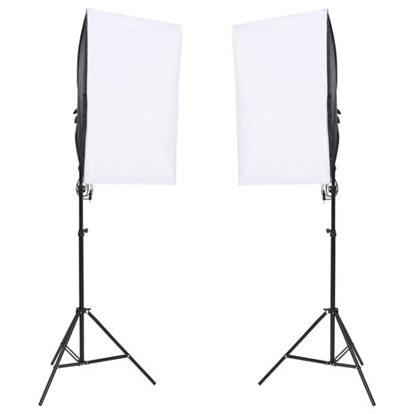 Fotostudioset met verlichtingsset en achtergrond 2
