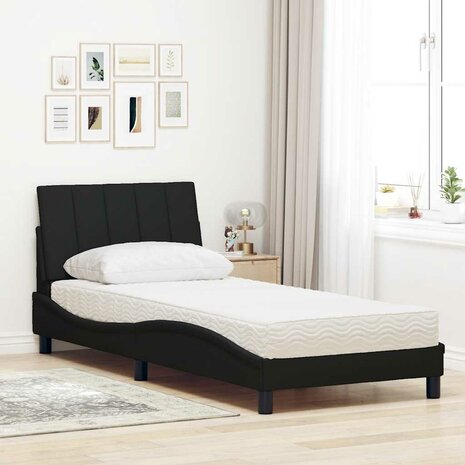 Bed met matras stof zwart 80x200 cm 3