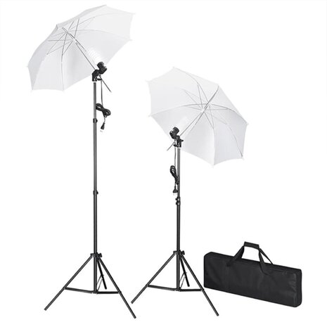Fotostudioset met lampen, paraplu&apos;s, achtergrond en reflector 4
