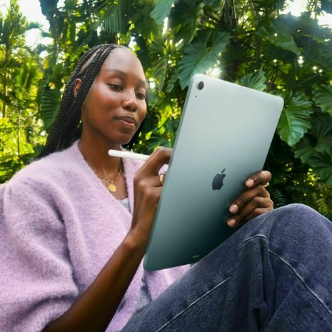 Tablet Apple starlight 11" M3 8 GB RAM 1 TB 5
