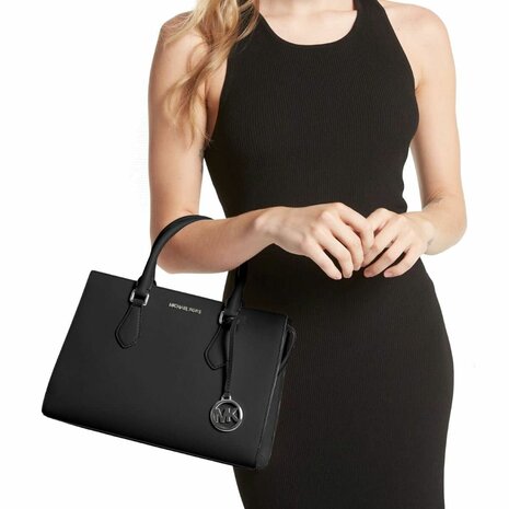 Handtas Michael Kors Sheila 6